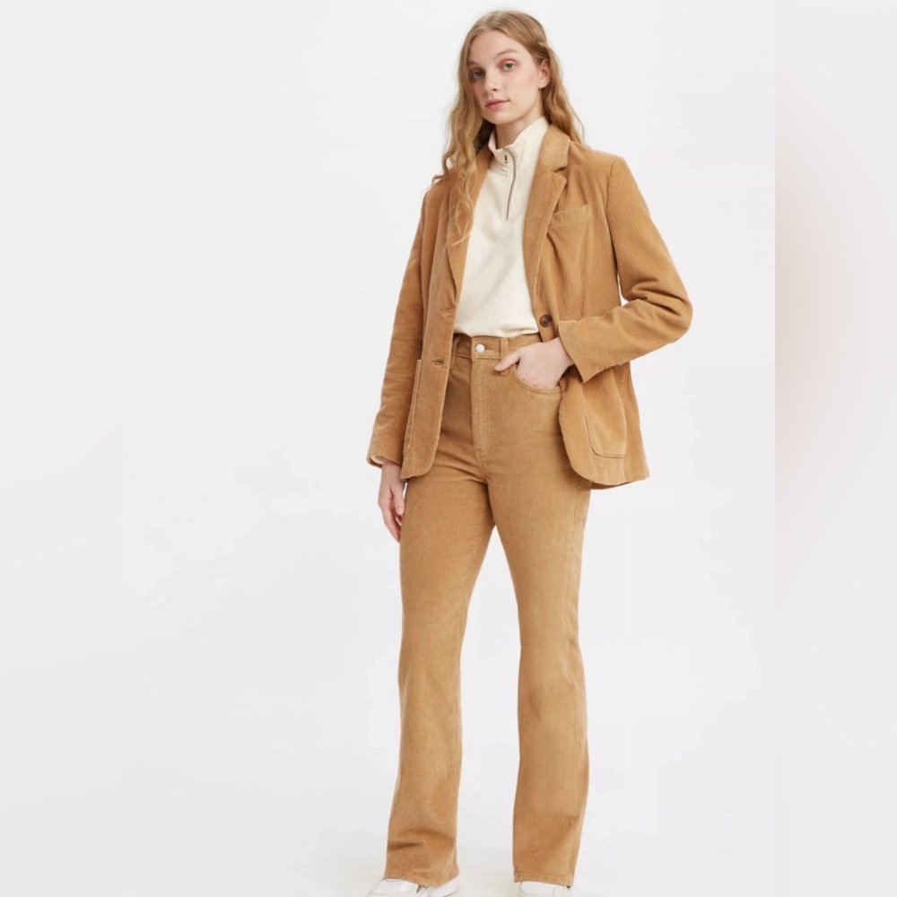 Levi's Women's Corduroy Flare Pants